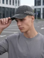 Кепка с надписью — изображение 5
